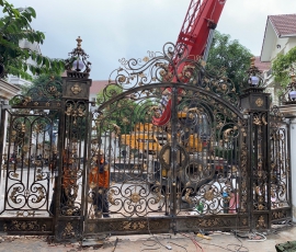 CỔNG SẮT NGHỆ THUÂT - 060