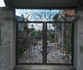 CỔNG SẮT NGHỆ THUÂT - 065