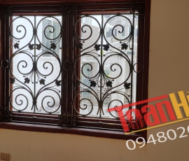 CỬA SỔ SẮT NGHỆ THUẬT - 021
