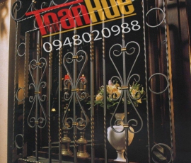CỬA SỔ SẮT NGHỆ THUẬT - 024