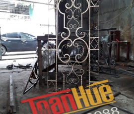 CỬA SỔ SẮT NGHỆ THUẬT - 026