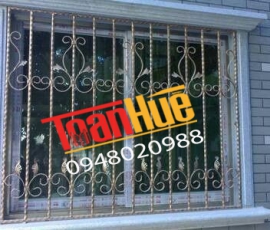 CỬA SỔ SẮT NGHỆ THUẬT - 030